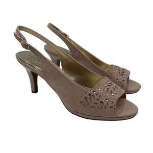 Karen Scott Brookee Formal Evening Wedding Embellished Pumps in Nude Size 11